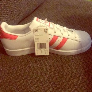 Addidas superstar sneakers